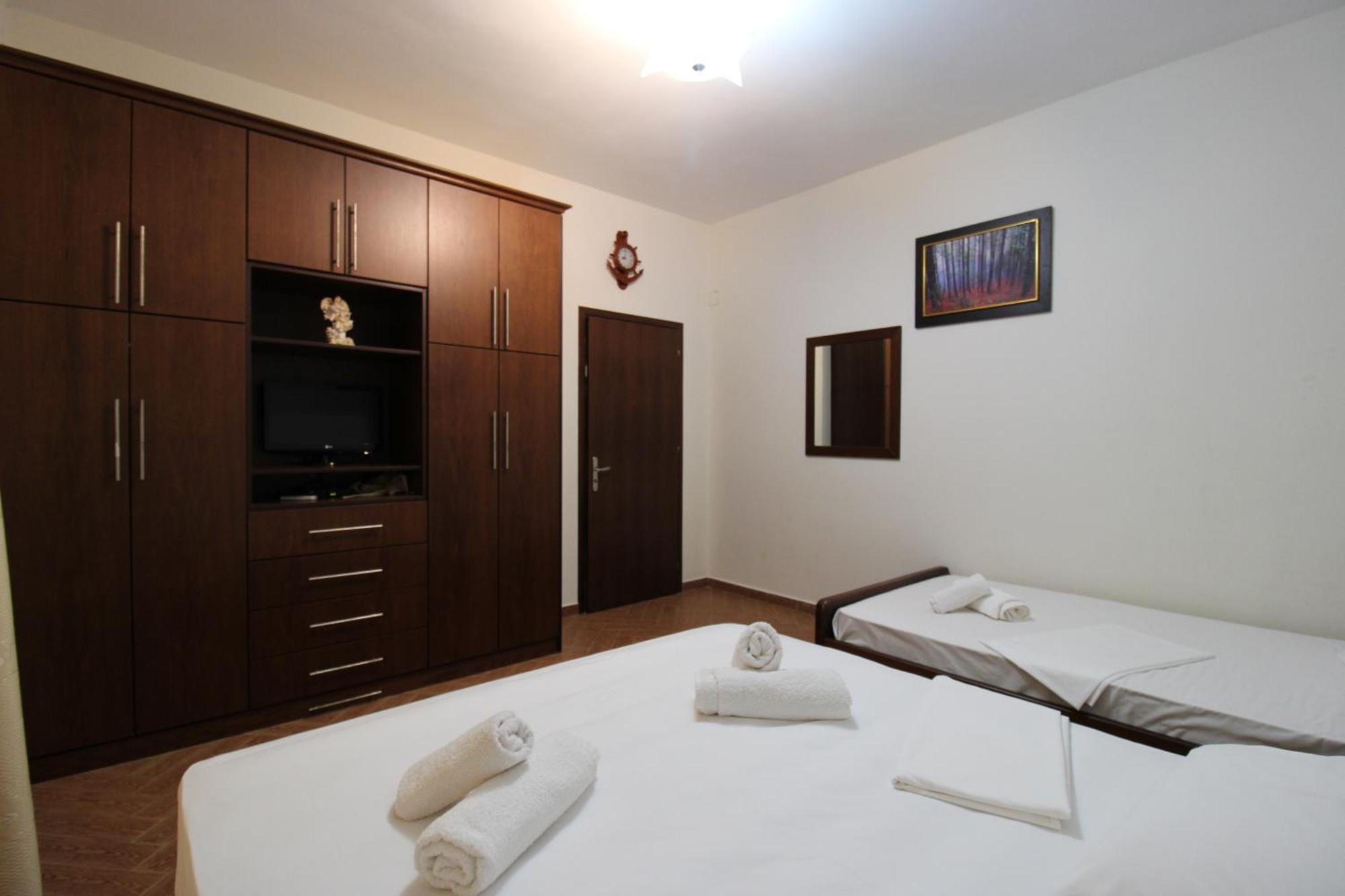 Garden Villa Dhesara คซามิล ภายนอก รูปภาพ